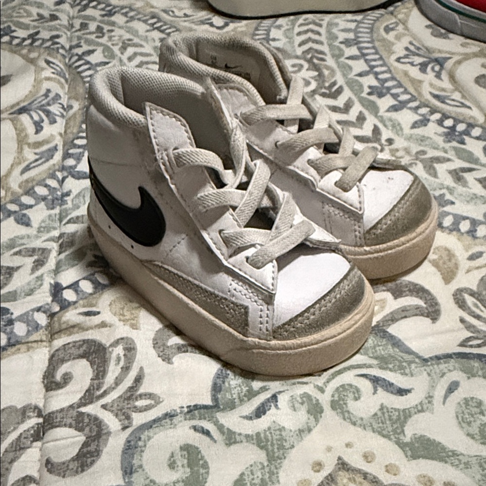 Nike Kids White and Gray High-Top Sneakers